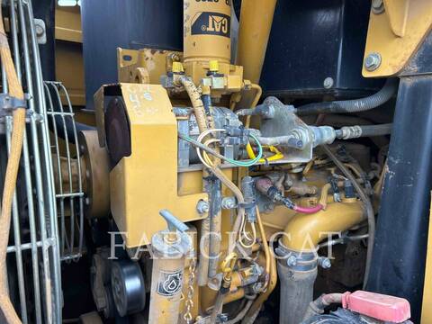Caterpillar 953C, Track Loader, 7749 hours, S/N: BBX03016, 2007 - Image 7