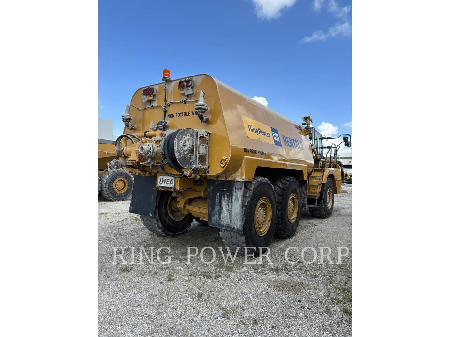 Caterpillar 725WW, Water Truck, 4021 hours, S/N: 3T900904, 2023 - Image 3