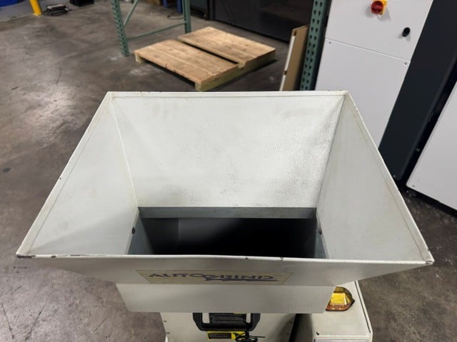 6.5" x 14" Autogrind #LSG-614, slow speed material granulator, 2.9 HP, 3/16" screen size - Image 5