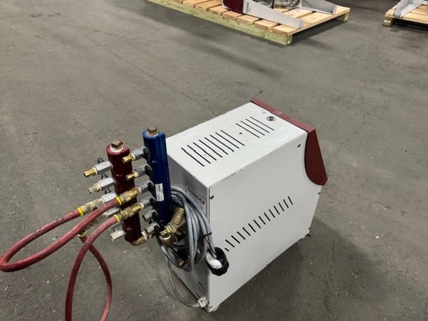 10 KW Wittmann Tempro #Basic-C-200, temperature controller, 34°F to 200°F, 480 V., 14 FLA, 2015 - Image 2