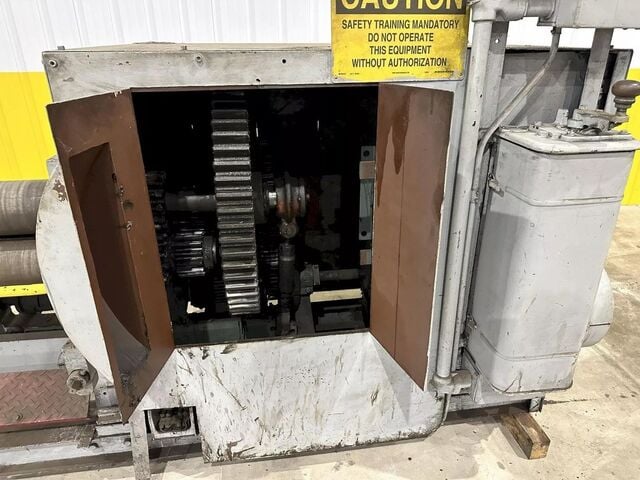 7' x 1/4" Bertsch #7, initial pinch mechanical plate bending roll - Image 7