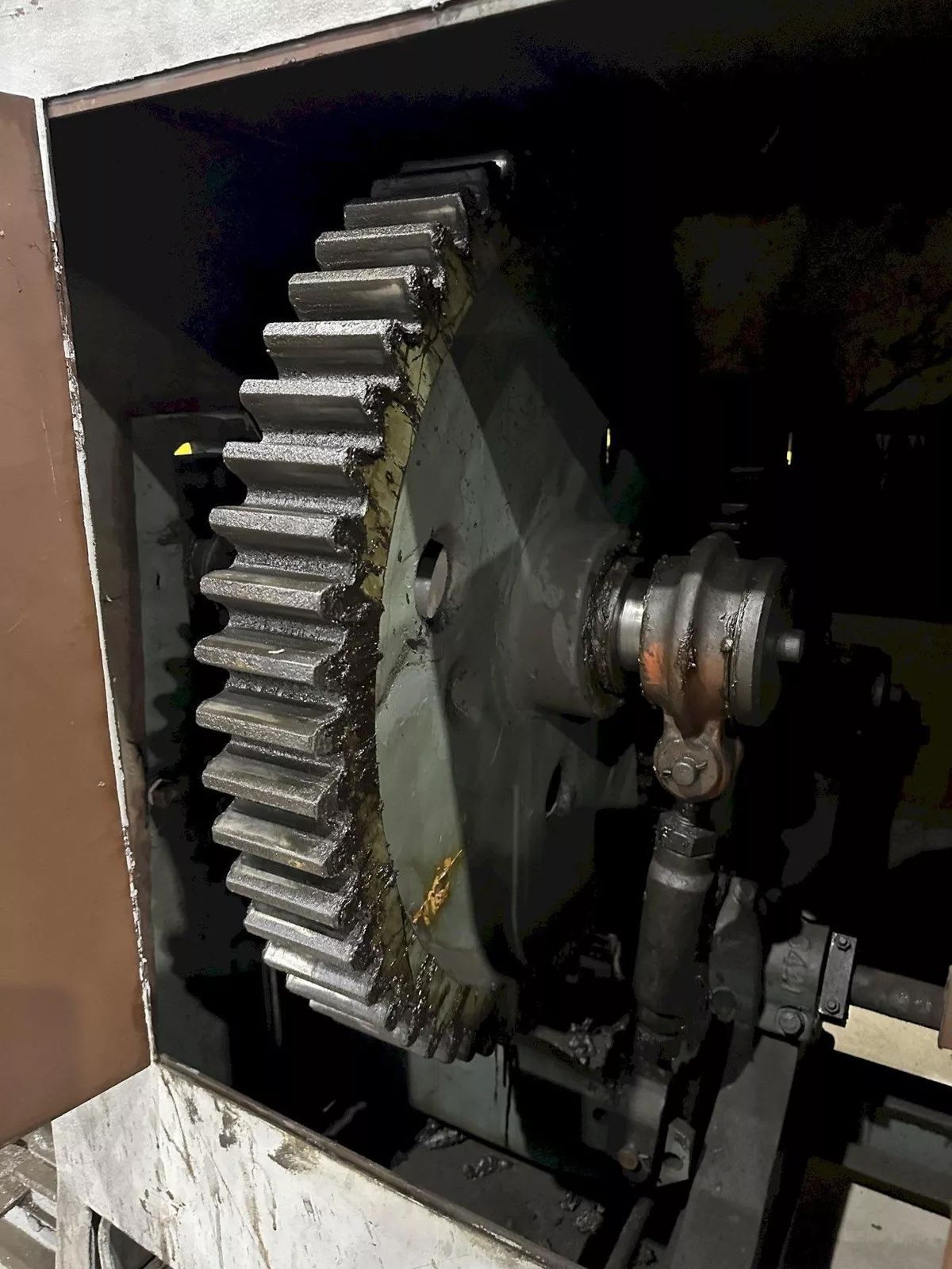 7' x 1/4" Bertsch #7, initial pinch mechanical plate bending roll - Image 9