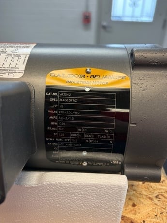 3/4 HP 1800 RPM Baldor, Frame 56C, TEFC, 230/460 Volts, CAT# VM3542, new surplus - Image 1