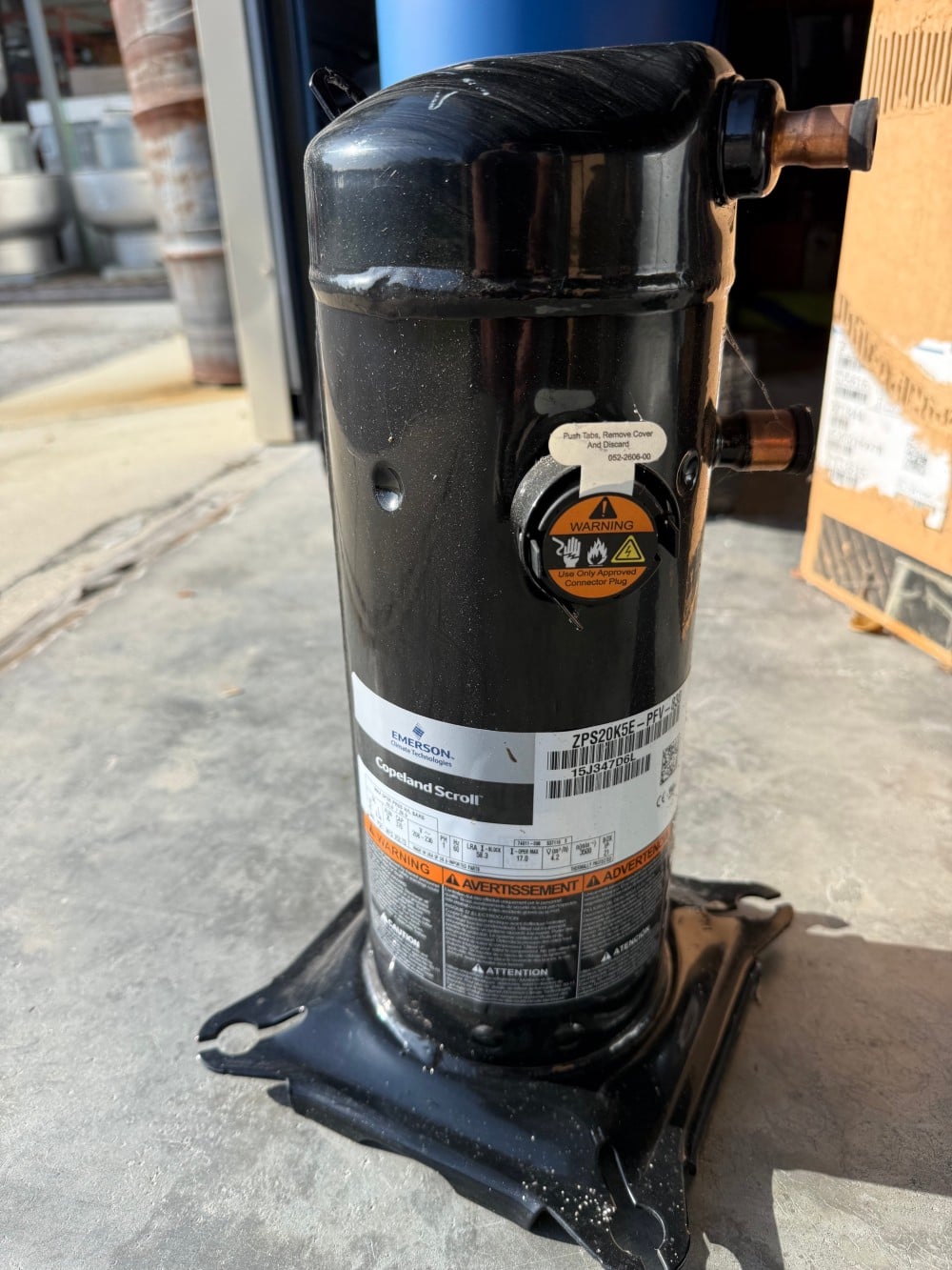 Emerson air cooled Scroll Compressor, 208/230 V., 1 phase, R410a, 20000 BTU, new - Image 2
