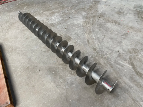 8.5" diameter x 7.2' long, standard pitch Stainless Steel screw auger, 4.5" pitch - Image 1