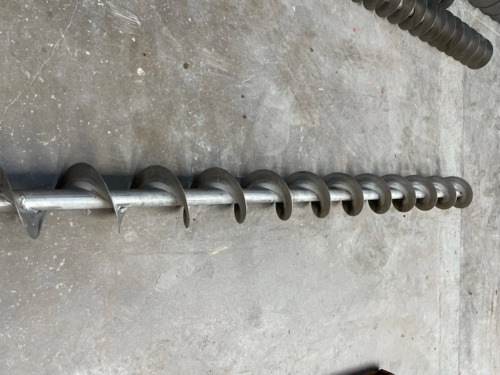 9" diameter x 8' long, standard pitch Stainless Steel screw auger, 5" pitch (2 available) - Image 4