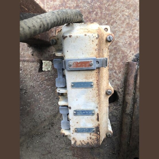 Portable Reciprocating Plate Feeder, 20" width x 10.5' long discharge plate, 11' x 7' hydraulic dumping - Image 10