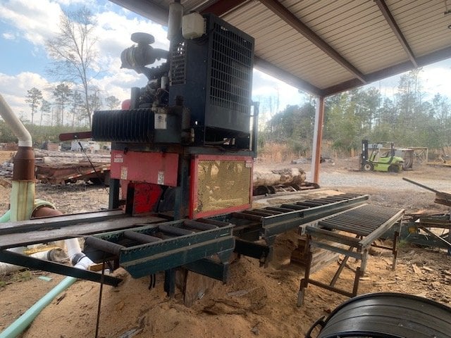 Morgan, Sharp Chain Scragg Mill, 36" blades, 14" diameter capacity, conveyors, 2008 - Image 2