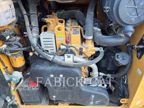 Cat 289D3 C3H2, 2928 hours, S/N: JX913524, 2023 - Image 7