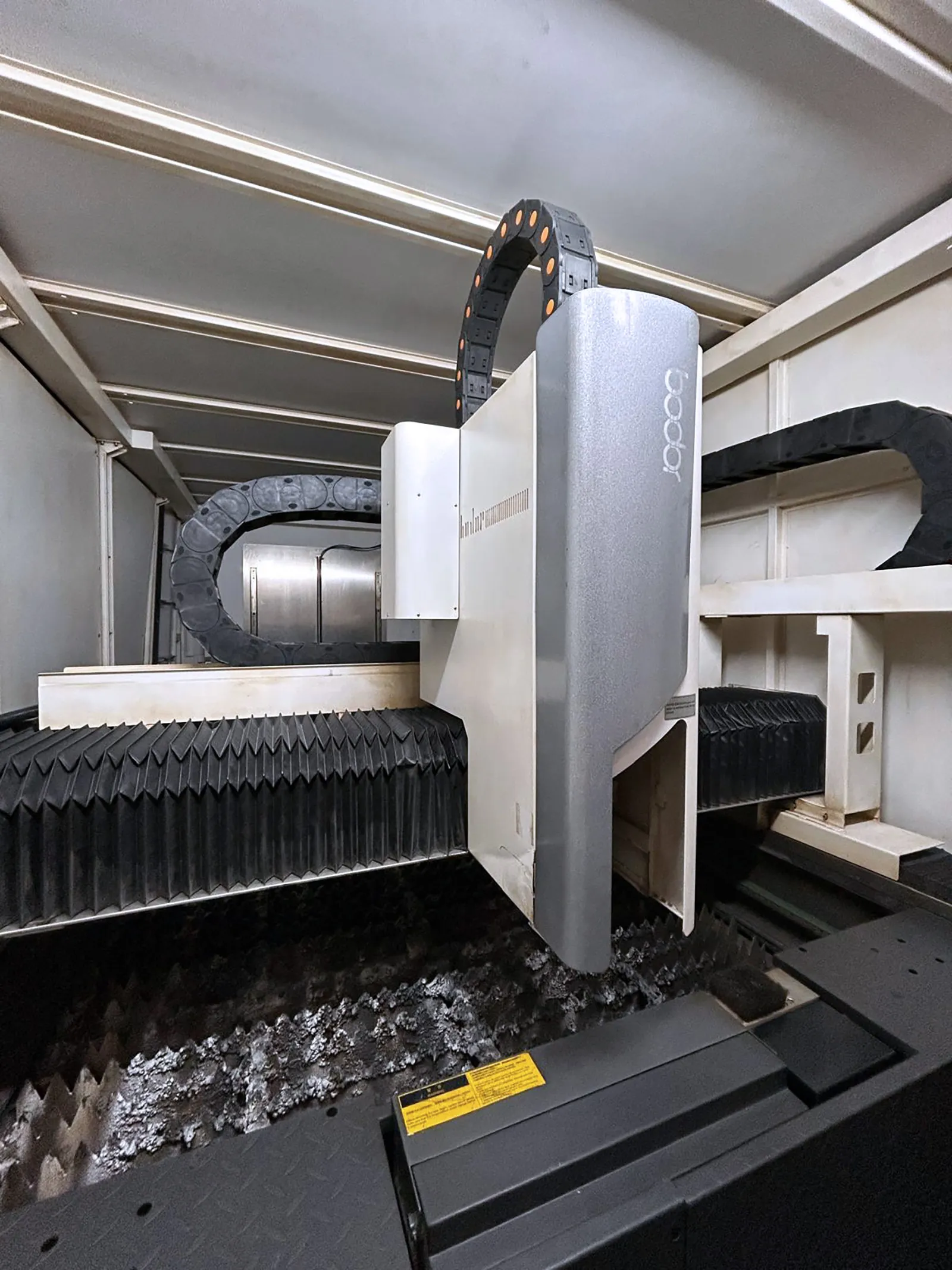 Bodor #P3-12KW, fiber laser, 5' x10'tbl., 120" X, 60" Y, 11.8" Z, (2) tables, 2023 - Image 4