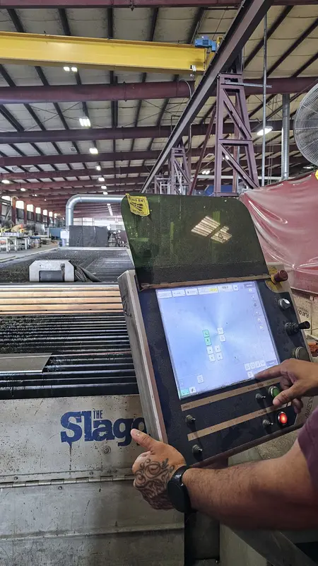 Messer #MMPLUS8, CNC plasma cutting system, 9' 0' x 48' 2" cutting area, Hypertherm HPR260XD power supply - Image 3