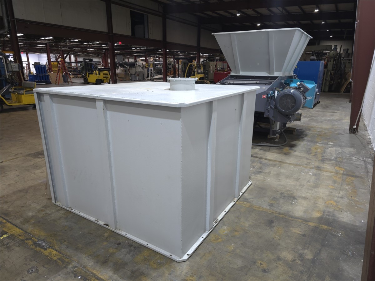 Vecoplan #VAZ-1300-M-FF, 52" x 58" shredder, 150 HP, 15" rotor diameter, 145 RPM, 1.5" screen, water cooled - Image 6