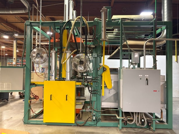 General Plastic Machines #122PC, Vacuum Thermoforming Machine, 161 HP, 48" x 78" top & bottom platen, Becker - Image 5