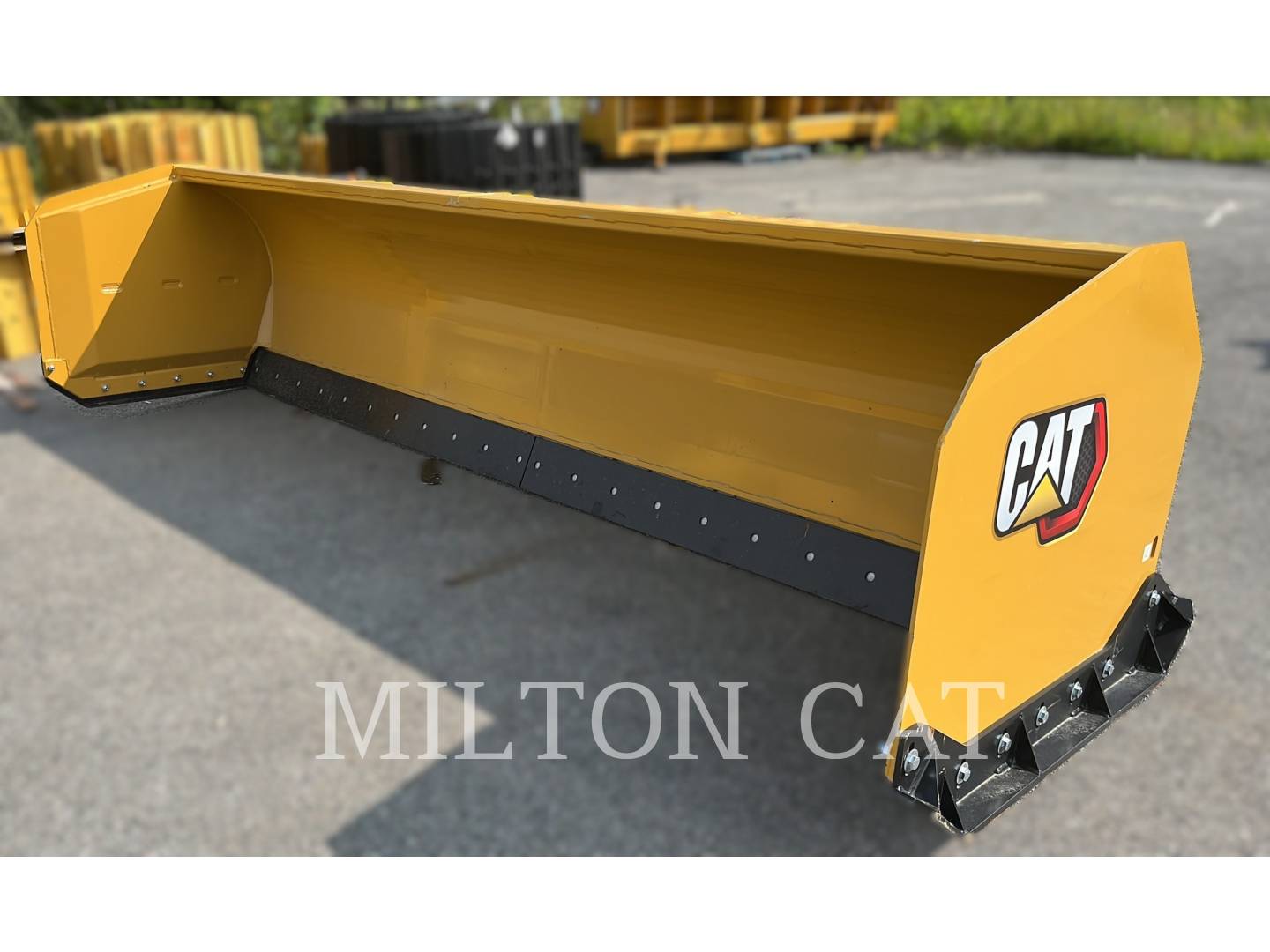 Cat SWL 14' SNOW PUSHER, STEEL EDGE, BKT REC, Snow Removal Attachments, S/N: 23248PB20050, 2025 - Image 3