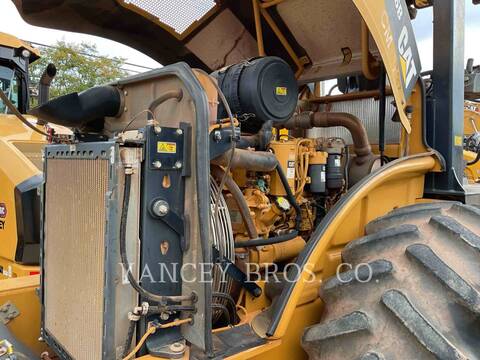 Caterpillar CP56B, Compactor, 3924 hours, S/N: LHC00276, 2013 - Image 7