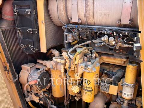Caterpillar D8T R, 8938 hours, S/N: MLN01876, 2013 - Image 8