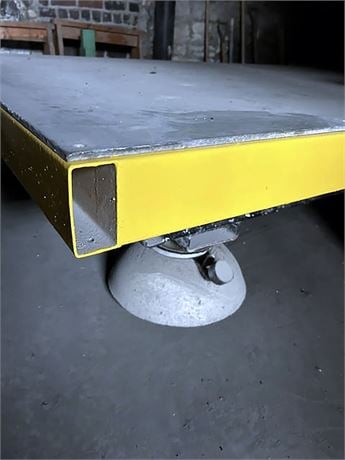 12' x 6' Vibco, vibratory table, 2000 lb. capacity, (2) vibration units, pneumatic isolators, (6) concrete - Image 3