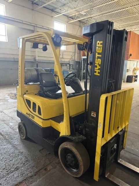 4500 Lb. Hyster #S50FT, LP Forklift, 48" fork, 3 stage, 13222 hours - Image 2