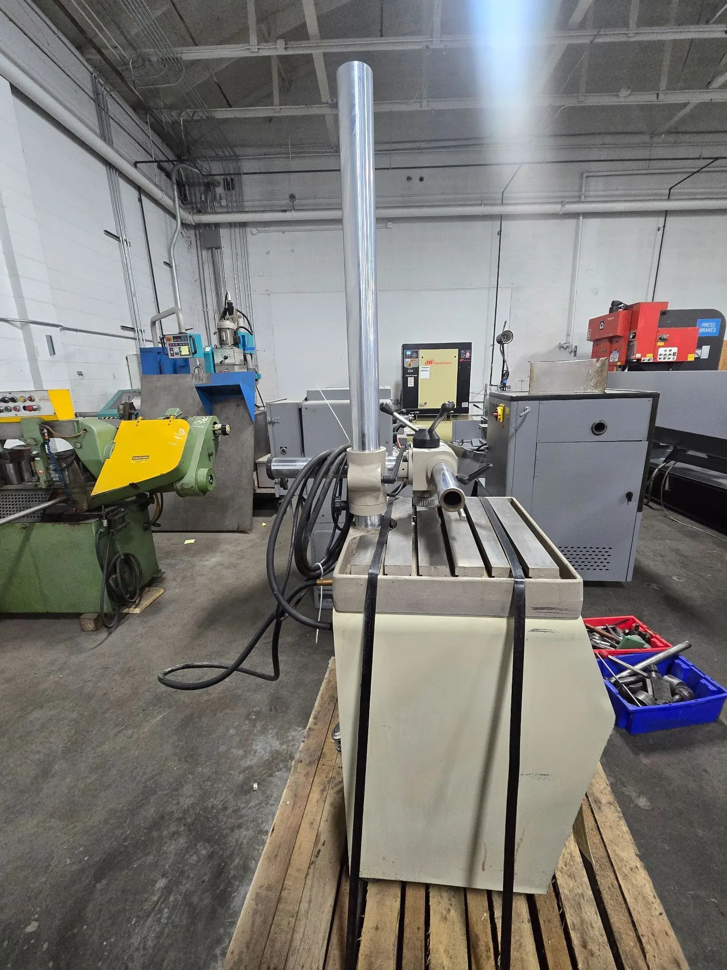 Electro-Arc #2SE, disintegrator, 10 KVA, 220 V., 20" x 18" table, 390 lbs - Image 6