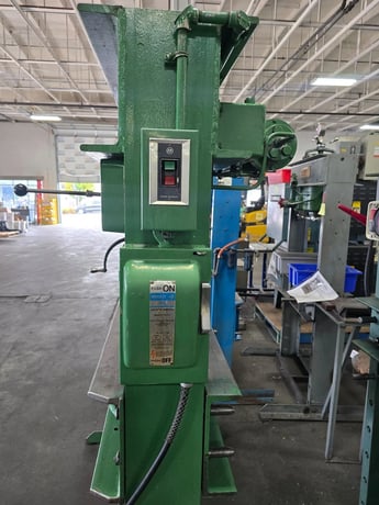 75 Ton, Dake #908075, H-frame press, 28 Ton pull, 10" stroke, 33" daylight, 2 HP, 440 V. - Image 5