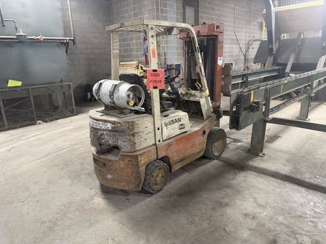 3000 lb. Nissan #GP102A25V, LP Forklift - Image 1