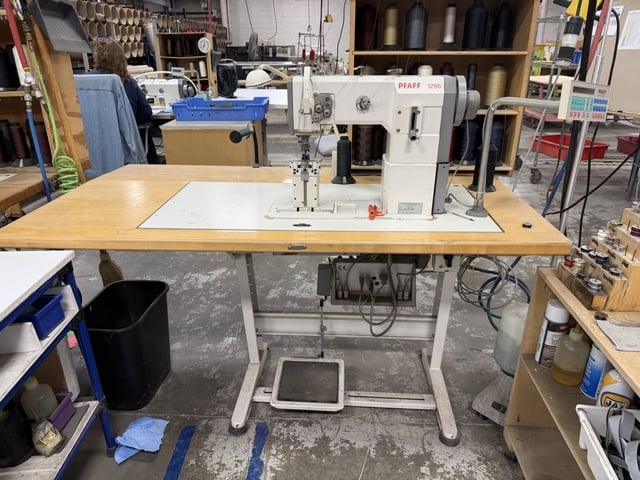 Pfaff #1296, Sewing Machine - Image 1