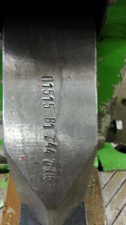 8" x 8" x 9/16" Mubea #KLSH-1100, 120 ton, 1-5/8" round bar, 20 HP, 1981, #83106 - Image 9