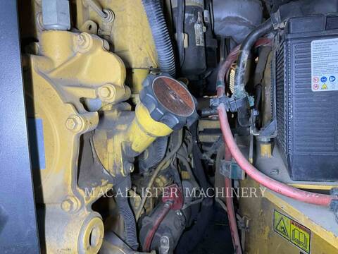 Caterpillar CB13, 4189 hours, S/N: PWP00310, 2019 - Image 4