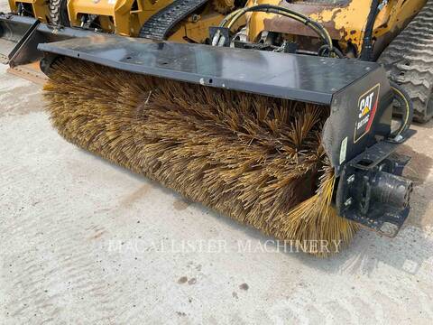 Caterpillar BA118C, Broom, S/N: BX801694, 2017 - Image 1