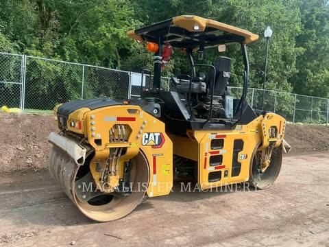 Caterpillar CB7, 719 hours, S/N: M5R00301, 2022 - Image 3
