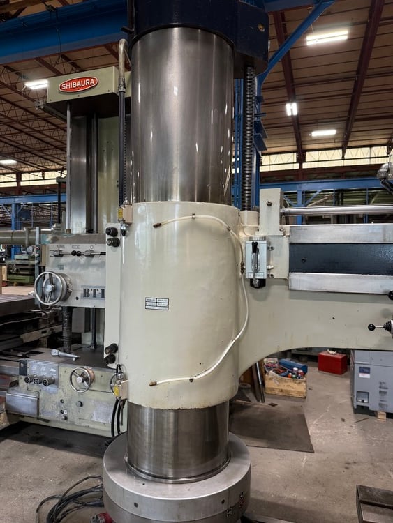 5' -17" Clausing #CL1600H, radial arm drill, power elevation, 27.5' x 19.5" T-slotted box table, 2001 - Image 2