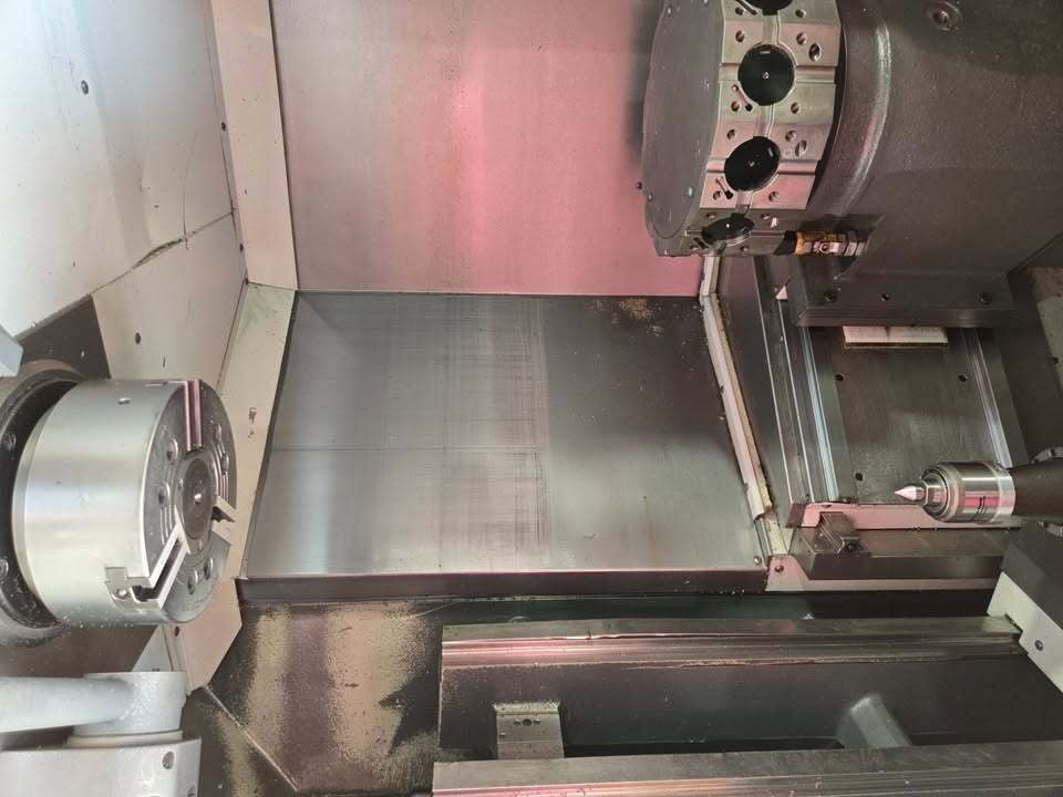 Haas #ST-30Y, 4-Axis CNC Lathe, 31.7" swing, 23" machining length, 18" turning diameter, 10" chuck, 3" bar - Image 5