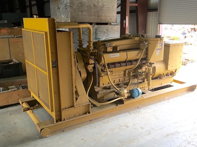 750 KW Caterpillar #SRCR, diesel generator set, 938 KVA, 460 Volts, 1800 RPM, 3 phase, 60 Hz., D349 - Image 2
