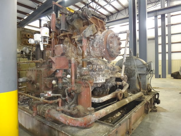 5000 KW Turbodyne, 850 psig @ 825°F exh 150 psig, 10 stage EM Syn.gen., 13300 Volts - Image 2