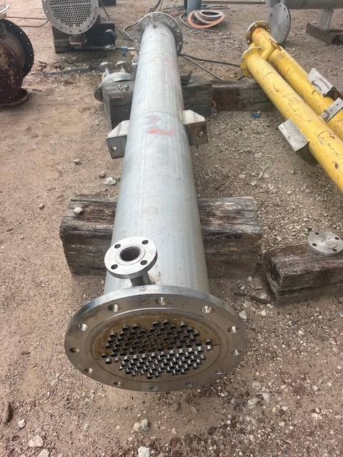 225 sq.ft., 75 psi shell, 75, Perry Products, 320&deg;F, .75" tube diameter, 11' tube length, 2015 - Image 2