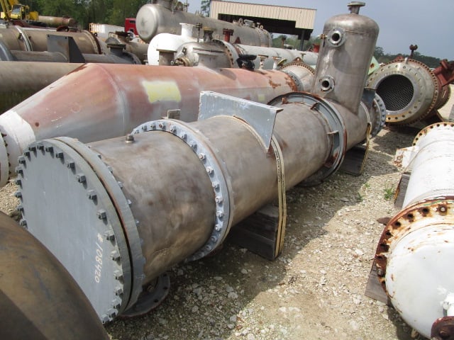 1780 sq.ft., 75 psi shell, 75 psi tube, Atlas Industrial, 300°F, .75" tube diameter, 12' tube length, 1982 - Image 1