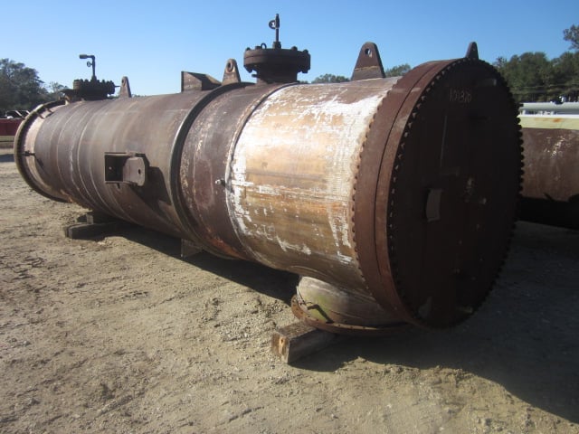 8240 sq.ft., 300 psi shell, Industrial Process, 650°F shell, 550°F tube, 1" tube diameter, 16' tube length - Image 1