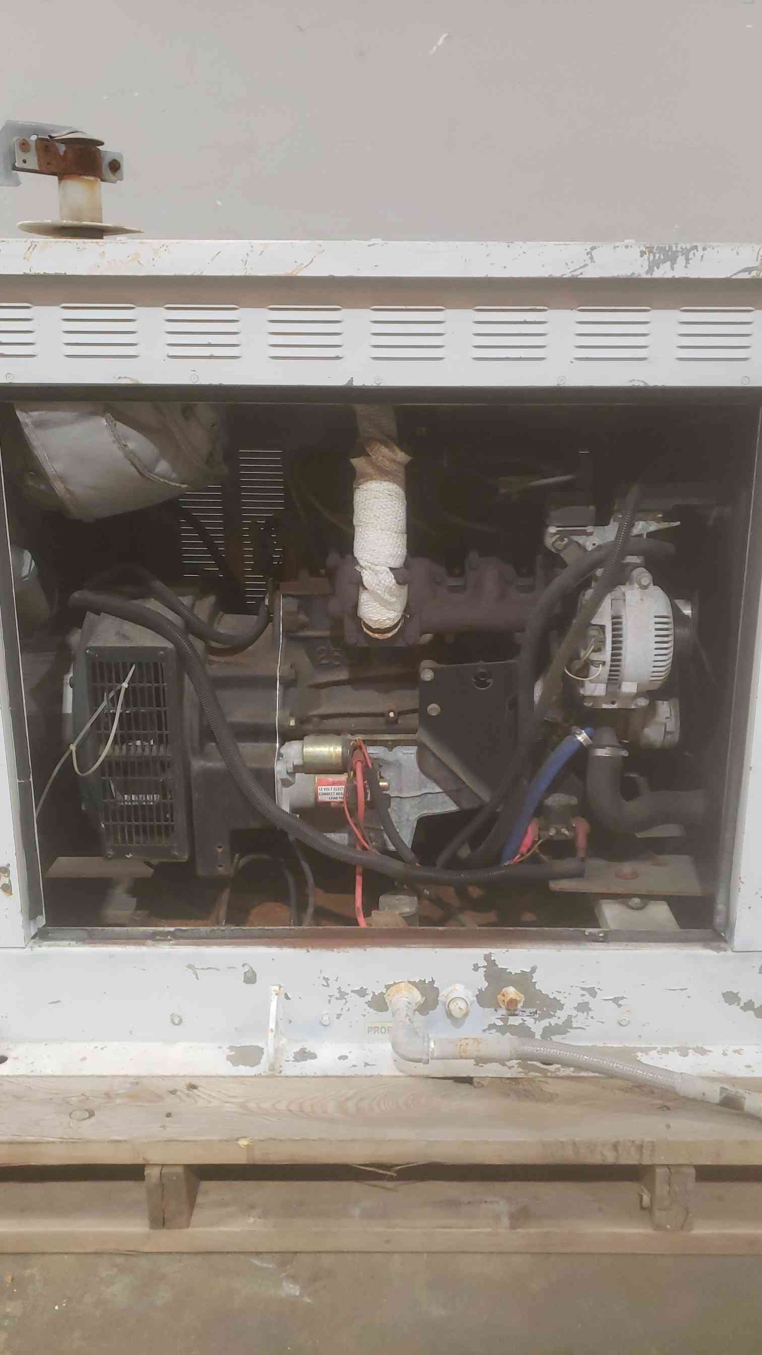 30 KW Lynx Power Systems, Natural Gas / LP Generator Set, 120/240 Volts, 1 phase, 468 hours - Image 2