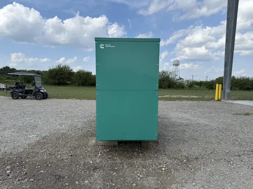 150 KW Cummins #DSGAC, diesel generator set, 3-phase, 250 HP, Tier 3, weatherproof enclosure, electronic - Image 3
