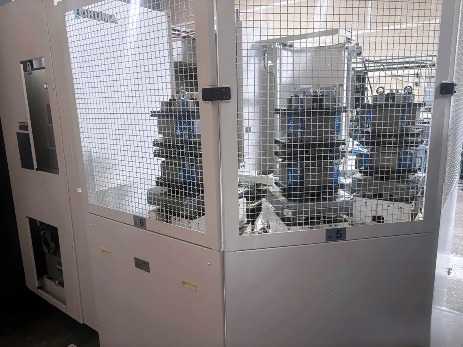 Okuma #MB-4000, CNC horizontal machining center, 146 automatic tool changer, 22" X, 22" Y, 24.6" Z, 15000 - Image 4