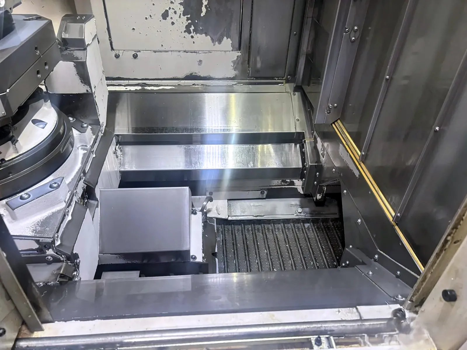 Okuma #MB-4000, CNC horizontal machining center, 146 automatic tool changer, 22" X, 22" Y, 24.6" Z, 15000 - Image 8