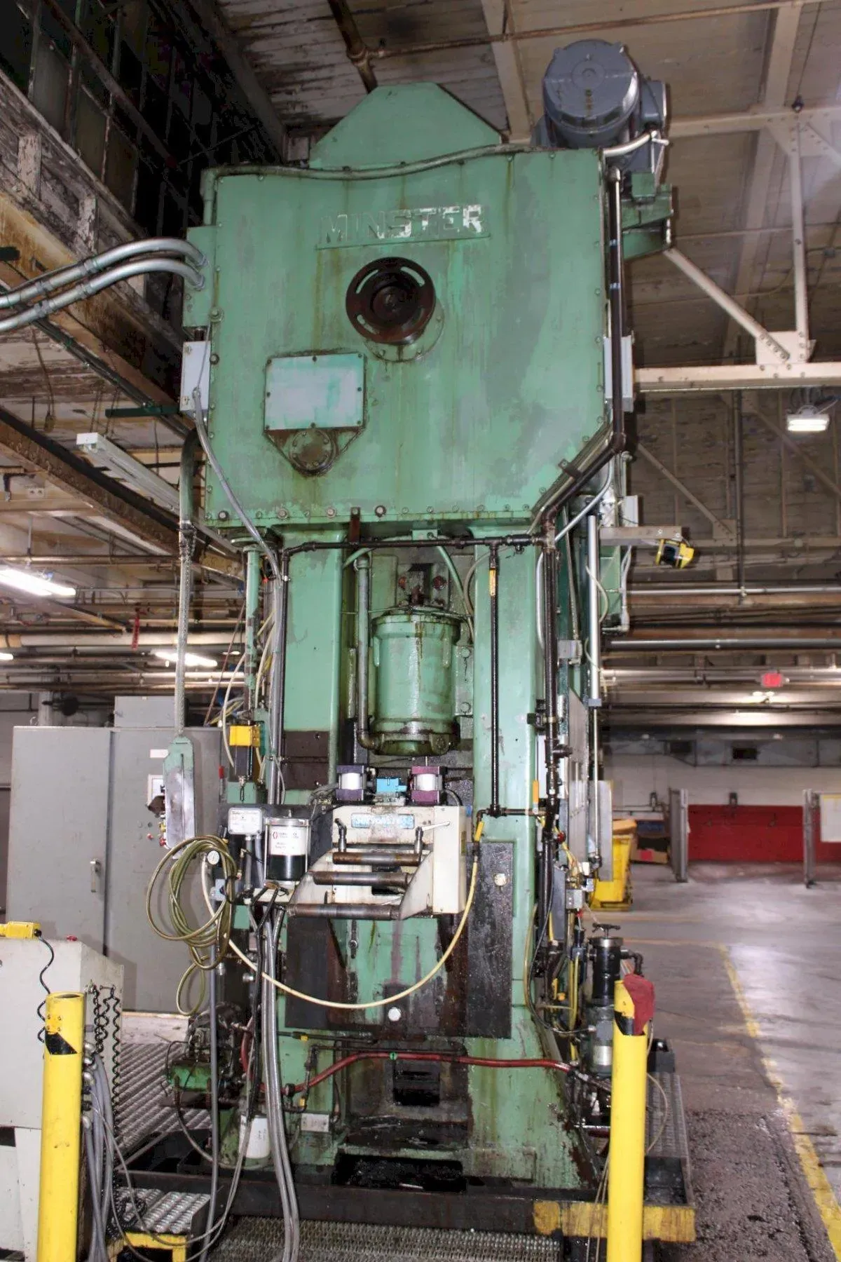 300 Ton, Minster #300-TON-SSDC, Straight Side Double Crank Press, 8" stroke, 36" shut height, 72" x 36" - Image 2