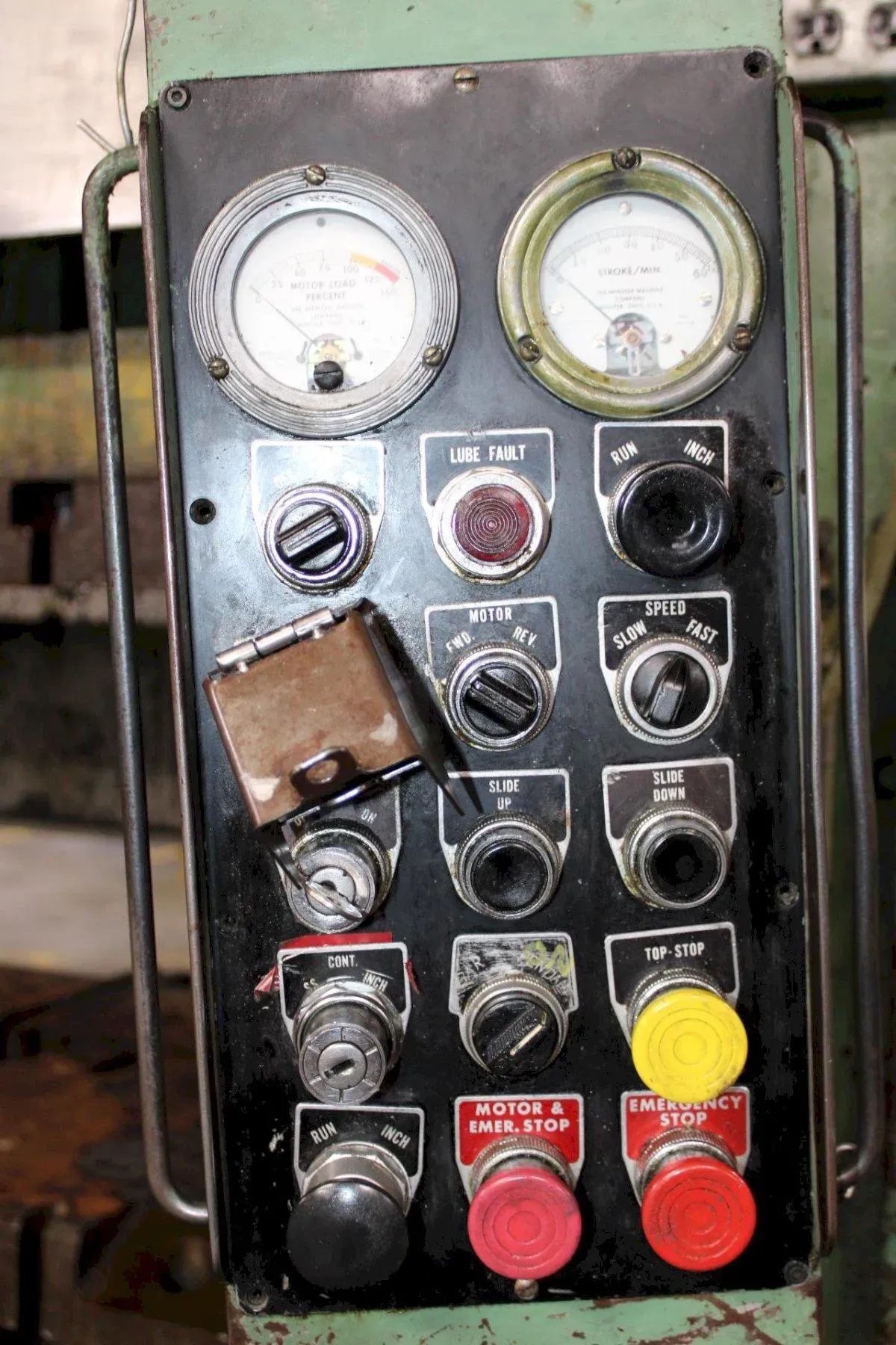 300 Ton, Minster #300-TON-SSDC, Straight Side Double Crank Press, 8" stroke, 36" shut height, 72" x 36" - Image 4