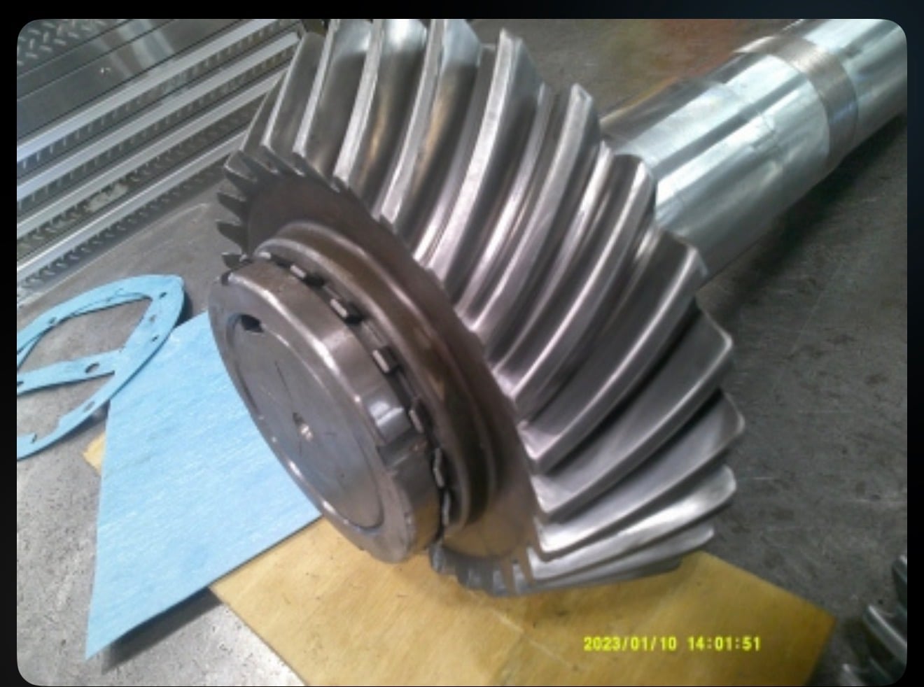 404 HP @ 1000 RPM, Amarillo Gear #SL600A, Right Angle Gear Drive, 7.00 :1 horizontal ratio, 4:1 vertical ratio - Image 7