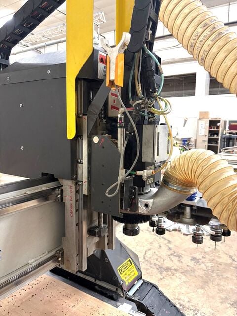 MultiCam #5000-Series, CNC Router, 5' x 20' table, 12-station tool changer, 10 HP, 24,000 RPM, 4-zone vacuum - Image 10