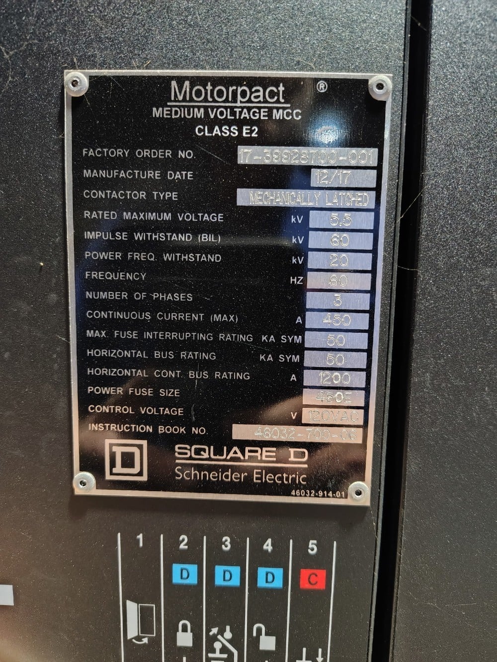 Square D Motorpact, Class E2, Mechanically Latched, 450 Amp, 5.5 KV, 1200 Amp Bus, Medium Voltage Motor - Image 5