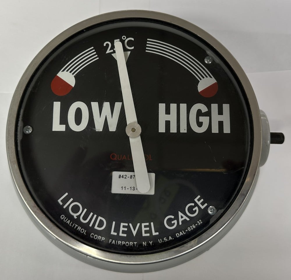 Qualitrol Corp., Liquid Level Guage, Model DAL- 026 -32 - Image 4