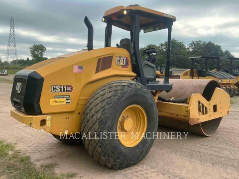 Caterpillar CS11GC, Vibratory Single Drum Smooth, 1014 hours, S/N: RFL00154, 2021 - Image 3