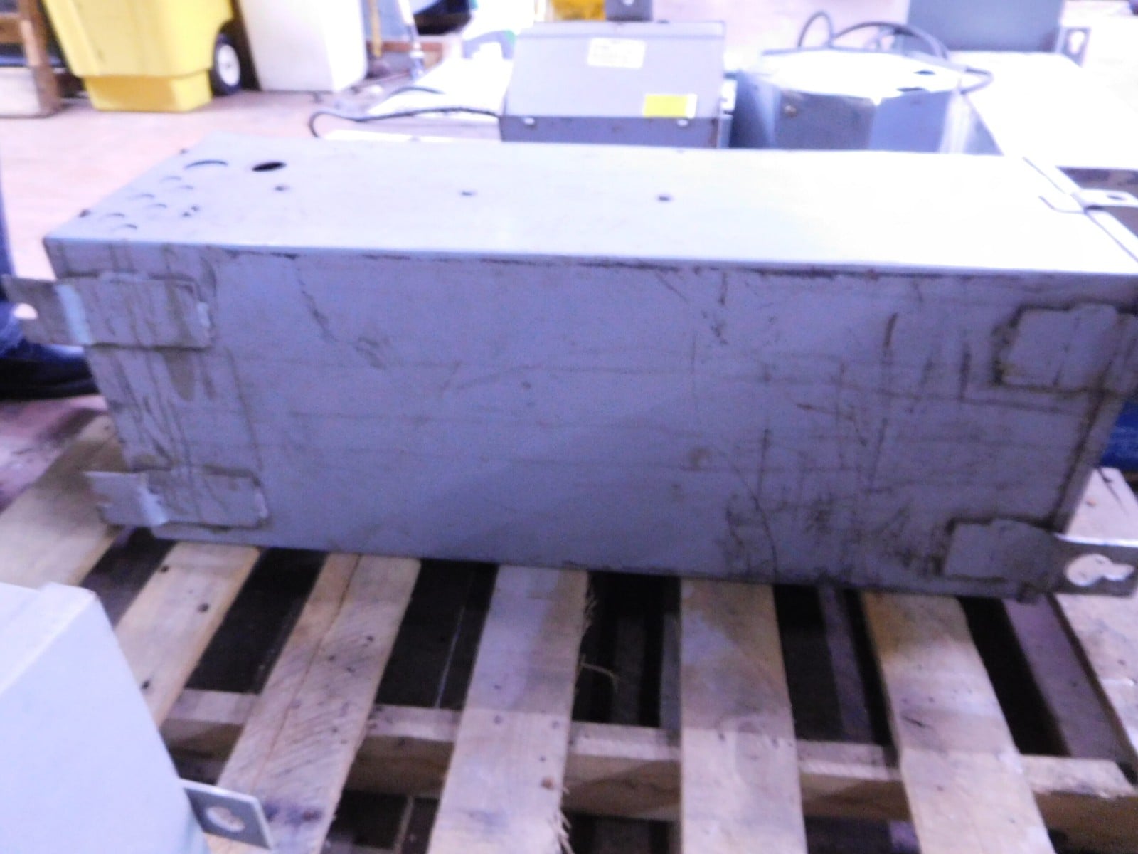 25 KVA 480 Primary, 120/240 Secondary, Cutler-Hammer #P48G11S25P, Power Center Transformer, 1 Phase - Image 9