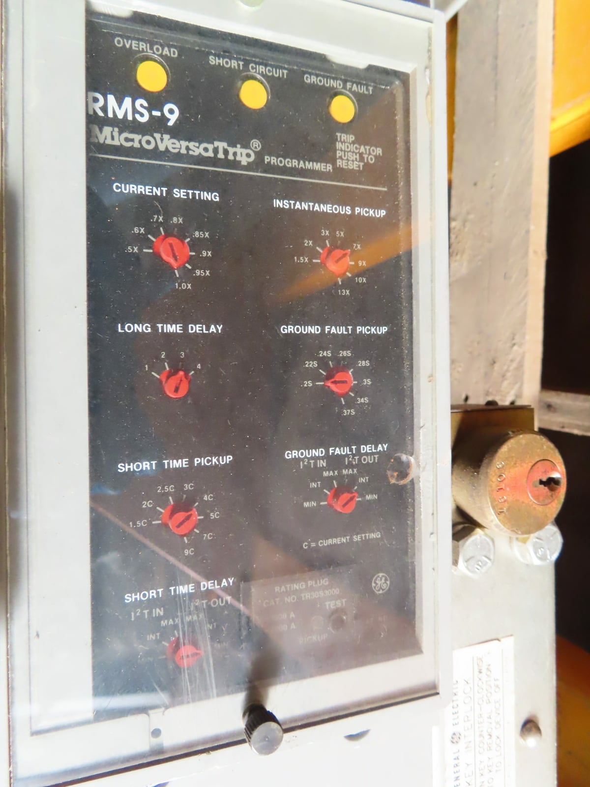 3000 Amps, General Electric #TP3030SSFC, Power Break Insulated Case Circuit Breaker, 3-pole - Image 5
